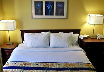 Springhill Suites Nashville Metrocenter 3*,